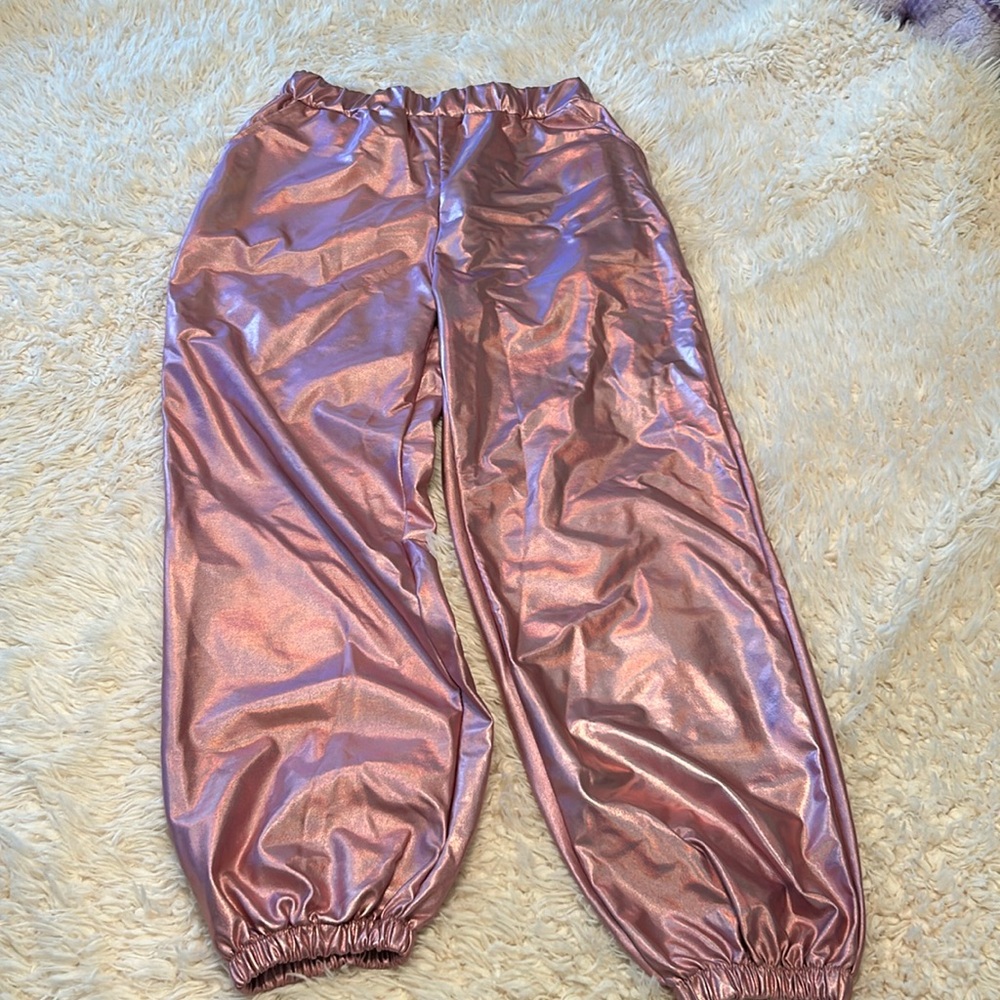 Shimmery jogger pants - Picture 2 of 8